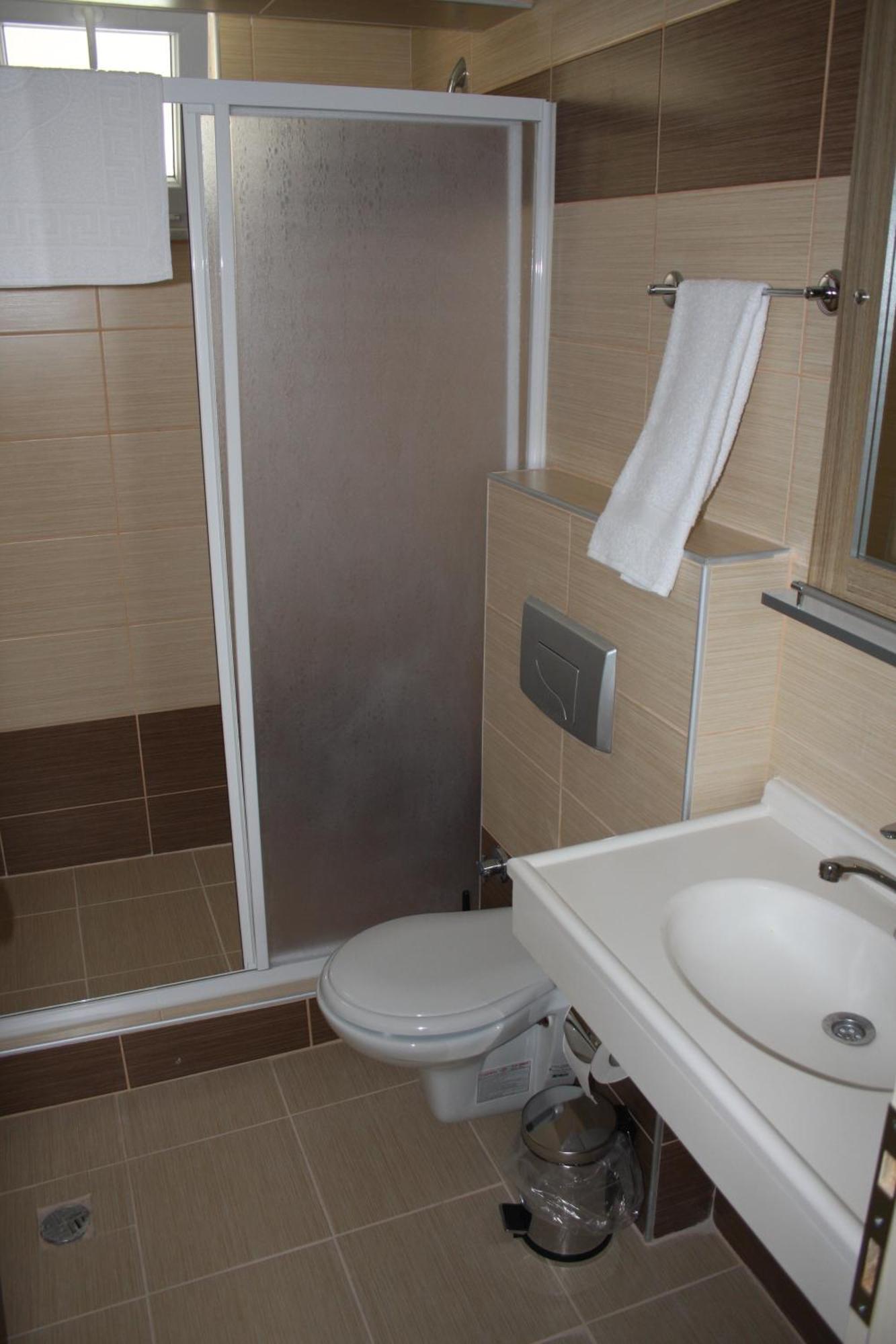 אג'אבאט Hotel Ejder מראה חיצוני תמונה
